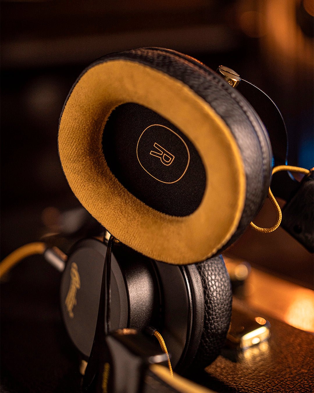 ellipse studio headphones